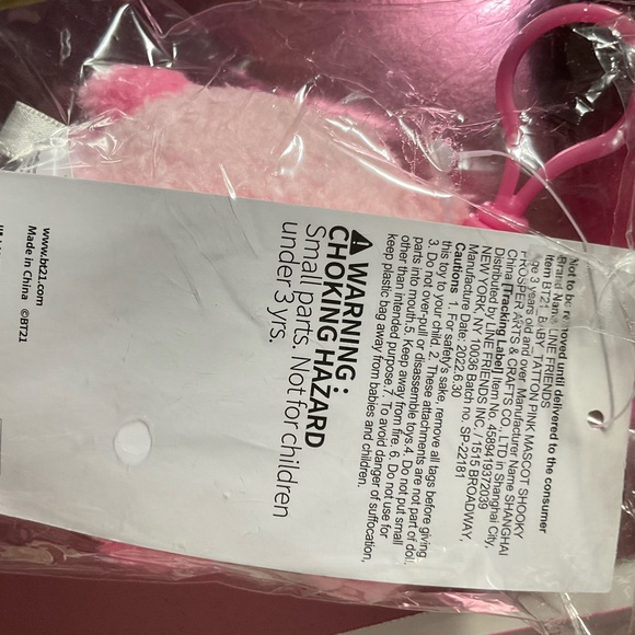 BT21
SHOOKY BABY TATTON PINK MASCOT KEYCHAIN - Picture 4 of 4